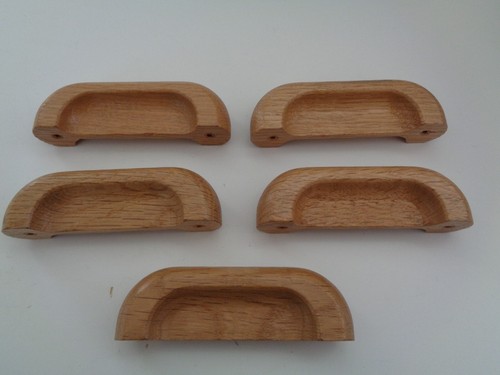 Shape door pull - door,